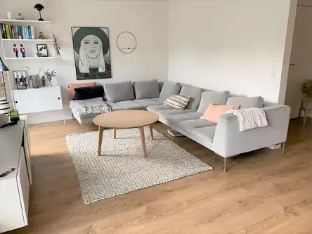 townhouse Lyst og moderne rækkehus med have og carport