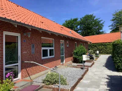 2-værelses lejlighed i centrum af Grimstrup - Grimstrup Hovedvej, Esbjerg Ø - 1