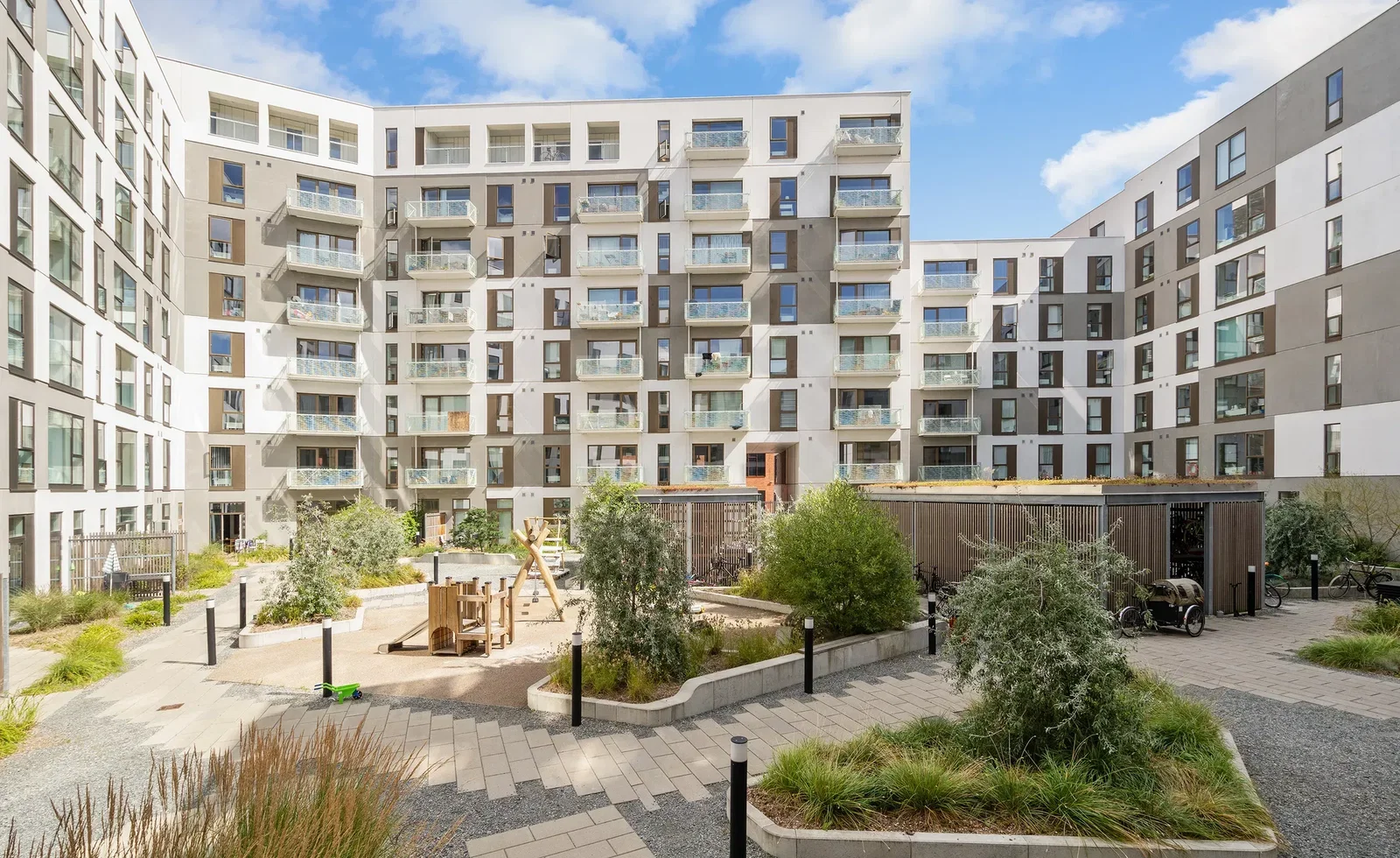 apartment Bright 3-bedroom apartment 89 m² in Copenhagen S