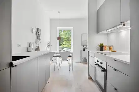 apartment Lys 2-værelses lejlighed med sydvestvendt altan