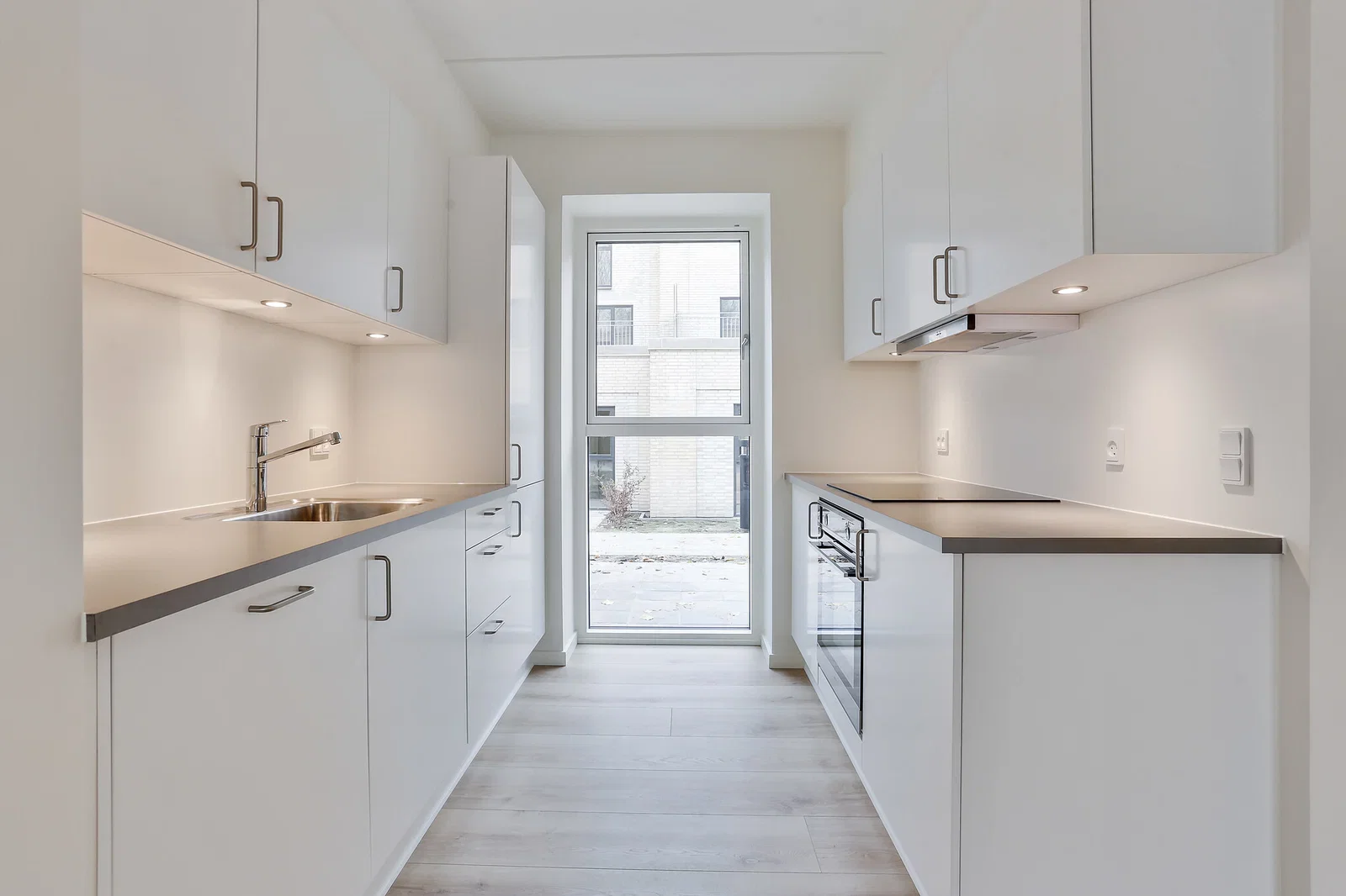 townhouse 4-værelses rækkehus med privat terrasse i Hillerød
