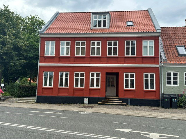 apartment Nyrenoveret 79 m² lejlighed på Bagergade, Svendborg