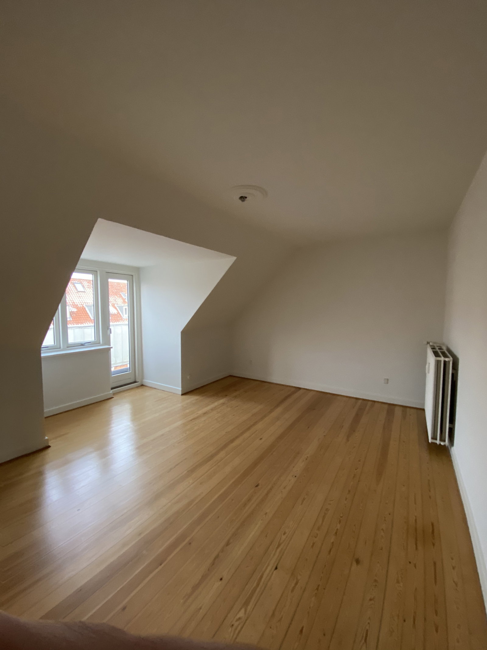 apartment Lyse 2-værelses med altan tæt på Aarhus C