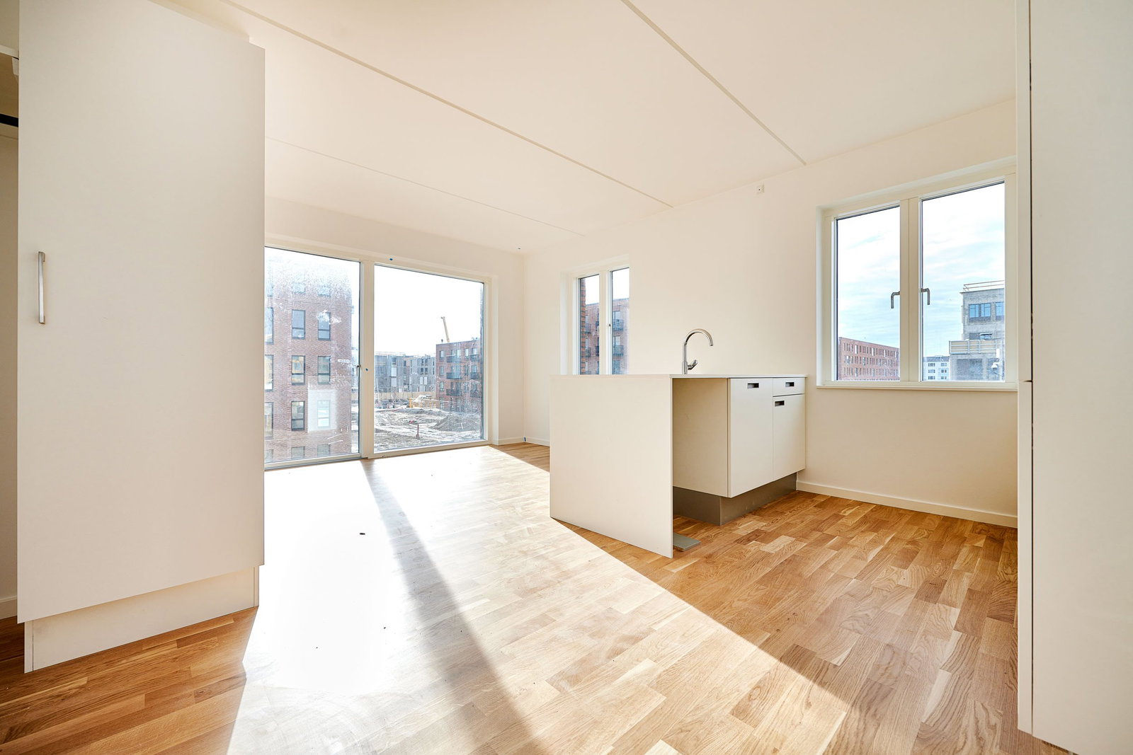 apartment Lys 4-værelses lejlighed med altan i Ballerup
