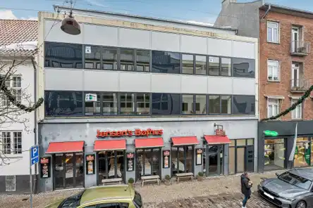 apartment Stor og moderne 155 m² lejlighed centralt i Randers