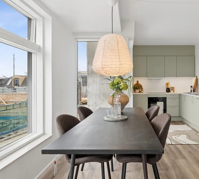 apartment Lys 2-værelses bolig med privat tagterrasse på Amager