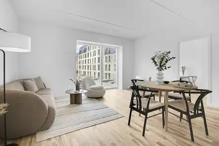 apartment Lys 4-værelses lejlighed med altan ved Husum