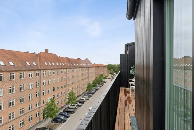apartment Lys 3-værelses lejlighed med privat tagterrasse