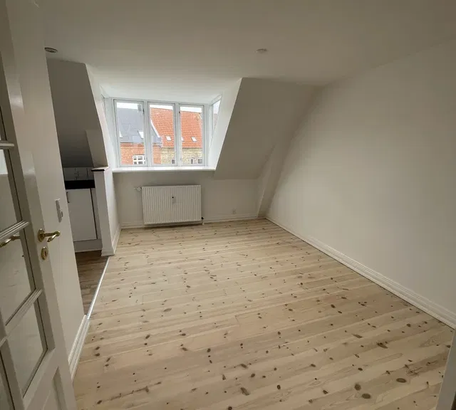 apartment Indflytningsklar bolig med charme centralt i Aalborg
