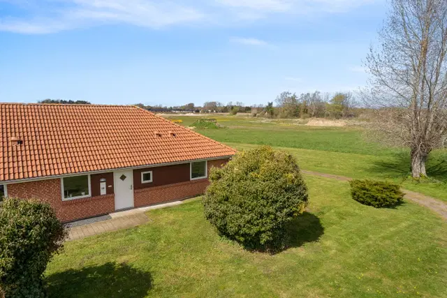townhouse Lys 4-værelses lejlighed tæt på stationen i Langeskov