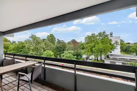 apartment Lys 2-værelses lejlighed med stor altan i Charlottenlund