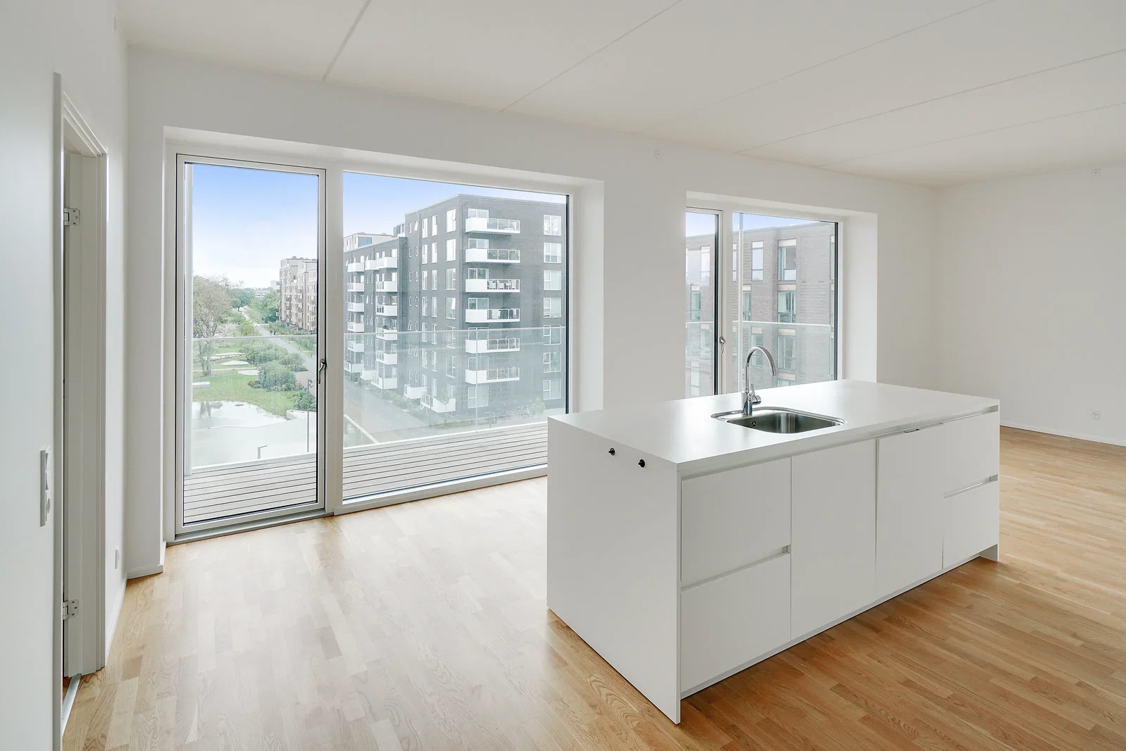 apartment Lys 3-værelses lejlighed på Irmavej i Rødovre
