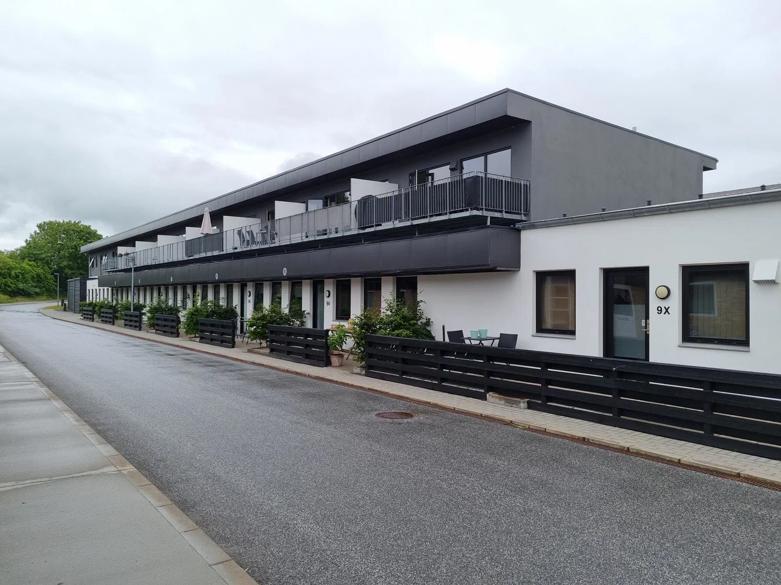 apartment Lovely 1-room apartment from 2018, Designa kitchen, dishwasher and washing column – 3 km from uni