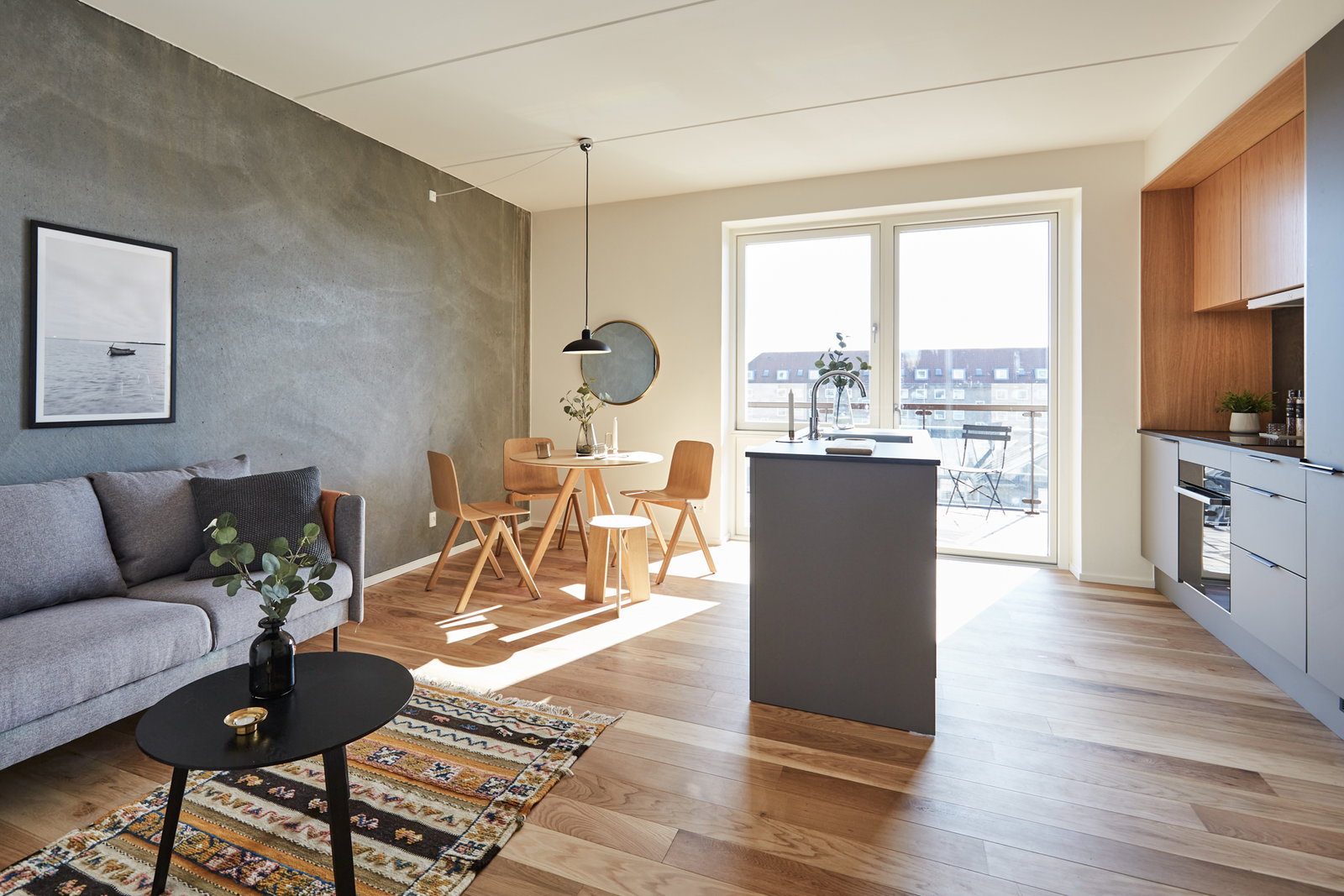 apartment Kvalitets 3-værelses med altaner og depotrum