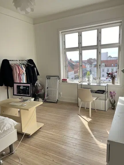 apartment Møbleret værelser, alt inkl. Furnished room incl. all