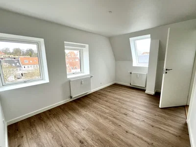 Bright and move-in ready 2-room apartment of 68 m2 with a modern kitchen and laundry stack – pets allowed - Borgergade, Horsens - 4
