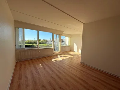 Bright 2-room apartment with large south-facing balcony and sea view - Kragholmen, Frederikshavn - 4
