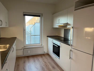 Bright 2-room apartment with large south-facing balcony and sea view - Kragholmen, Frederikshavn - 3