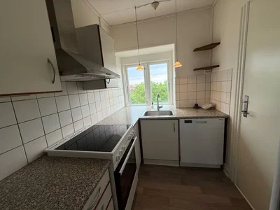 Lys 3-værelses lejlighed tæt på gågaden - Kirkepladsen, Frederikshavn - 1