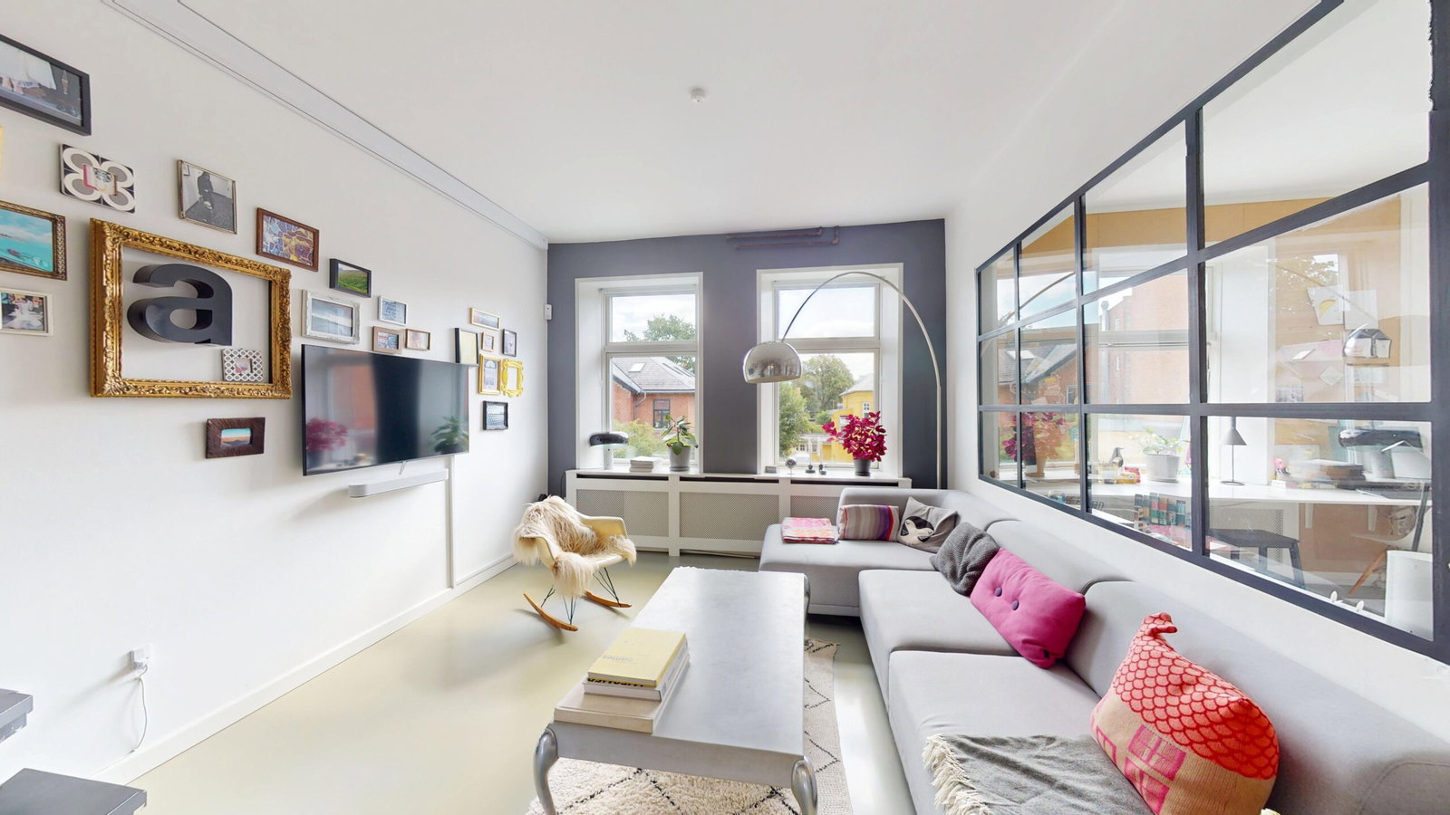 apartment Stor møbleret lejlighed 177 m² i Frederiksberg C