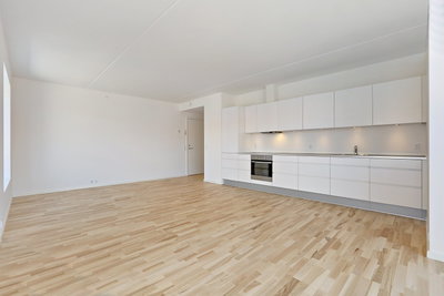 Lys 3-værelses lejlighed med stor altan i Valby - Montagehalsvej, Valby - 1
