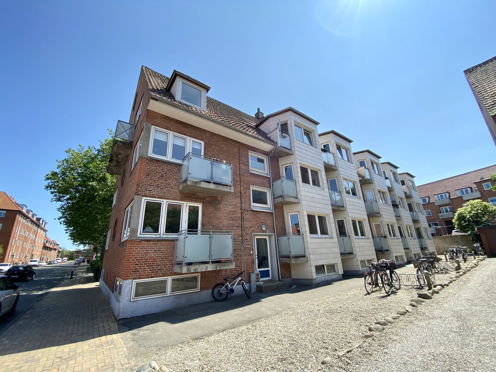 apartment Bright 2-room apartment on the ground floor with balcony in Odense C