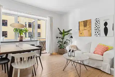 apartment Lys og velindrettet 2V'er med to altaner
