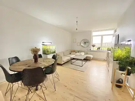 apartment Lys 3-værelses lejlighed 86 m² i Aalborg SV