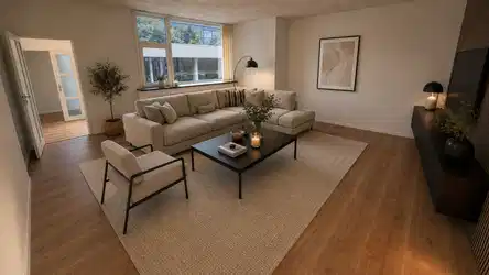apartment Roommate-friendly ground-floor apartment near the pedestrian street and parking