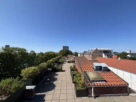 apartment Møbleret bolig med elevator ved Christianhavn