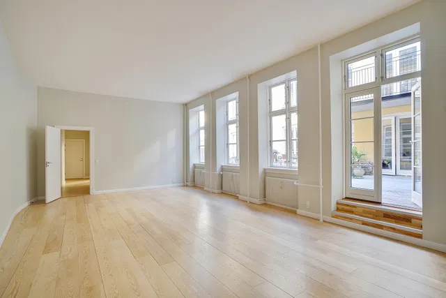 apartment Lys 3-værelses lejlighed på Skindergade, København K