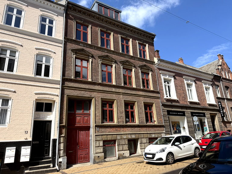 apartment Charming 2-bedroom apartment in Odense city centre