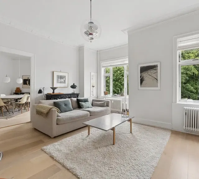 apartment Eksklusiv 4-værelses herskabslejlighed med havkig og to stuer