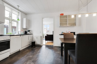 Lækker lejlighed med 4 værelser - Englandsgade, Esbjerg - 1