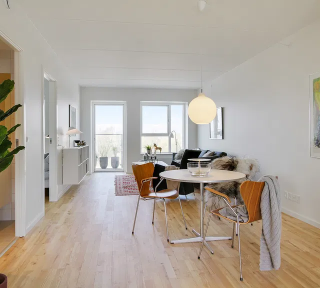apartment Bo lækkert tæt på fjorden og med sol på altanen