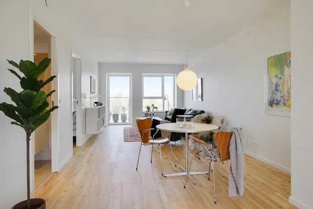 apartment Live in style close to the fjord and with sun on the balcony