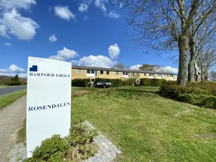 apartment Lys 1-værelses stuelejlighed med have i Munkebo