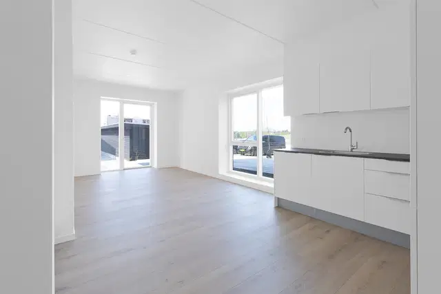 apartment Lys 2-værelses med privat terrasse