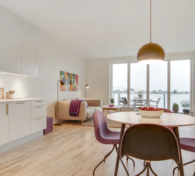 apartment Lyse, højloftede lejeboliger i grønne omgivelser
