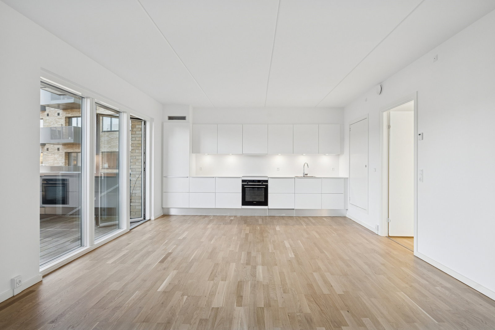 apartment Lys lejlighed i Sorgenfri med grebsløst køkken og altan