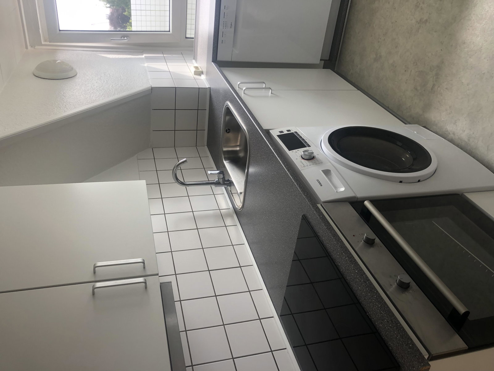apartment Nyistandsat 2-værelses med moderniseret køkken