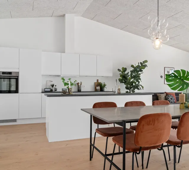 townhouse Rækkehus med god beliggenhed