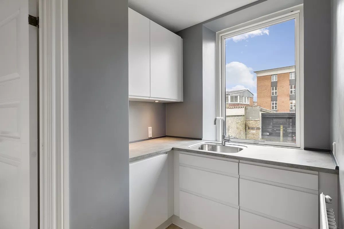 apartment Charming 2-bedroom apartment in Aalborg Vestby