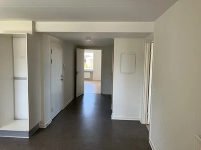Bright, spacious 5-room apartment with balcony in Aalborg โ suitable for sharing and cat-friendly - Rughaven, Aalborg - 4
