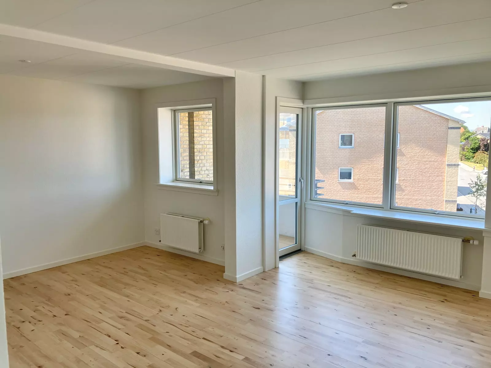 apartment Lys, rummelig 5 rums med altan i Aalborg – delevenlig og kattevenlig