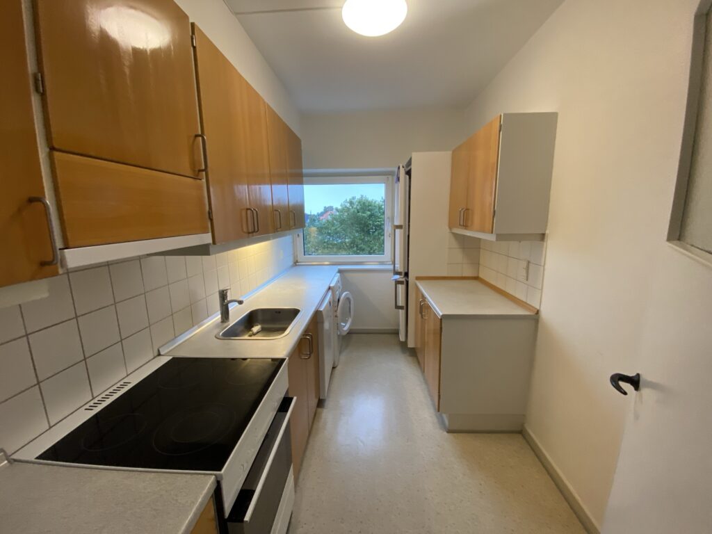 apartment Bright 4-bedroom apartment with balcony in Randers SV