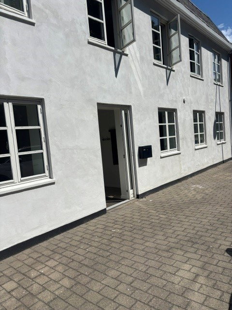 house Stor stuelejlighed i Holeby med haveadgang