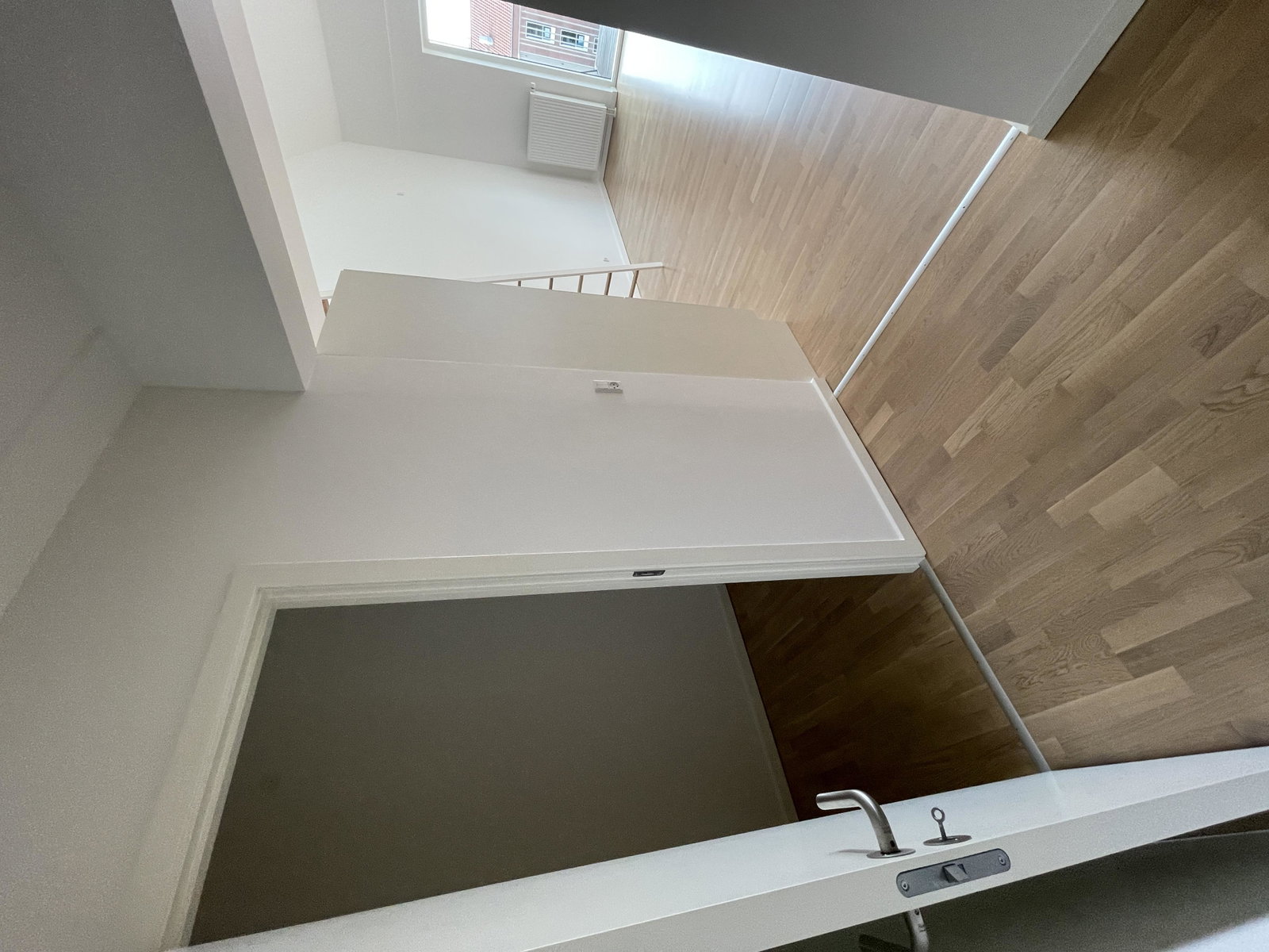 apartment Lys 2-værelses med solrig altan i central beliggenhed