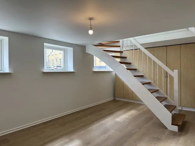 apartment Lys 4-værelses lejlighed 112 m² i Aalborg