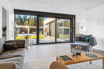 Architect-designed courtyard house with private carport - Danehøje, Viborg - 2